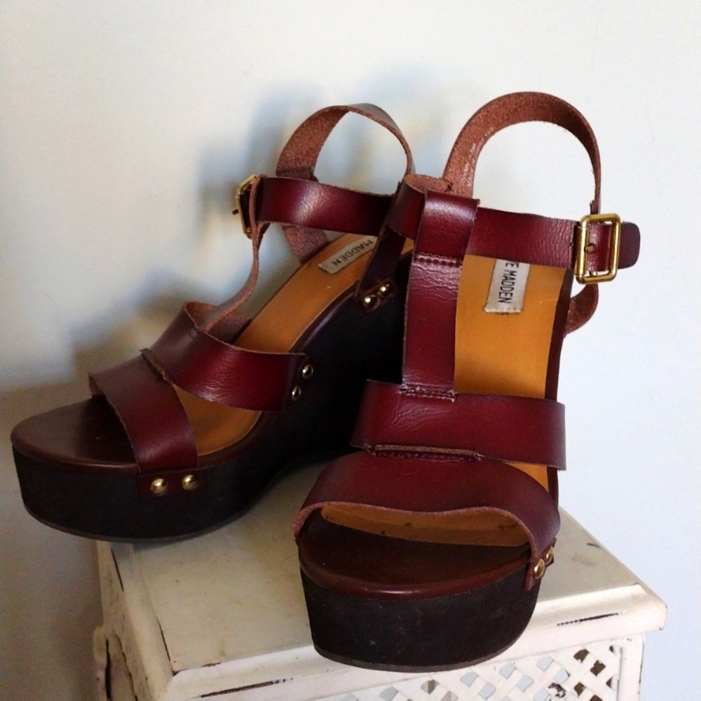 Steve Madden wedge sandals